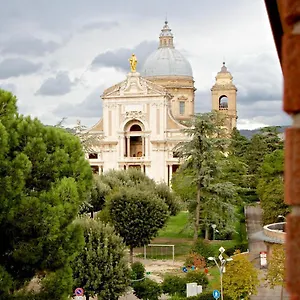 hotel-donnini.hotels-perugia.com/